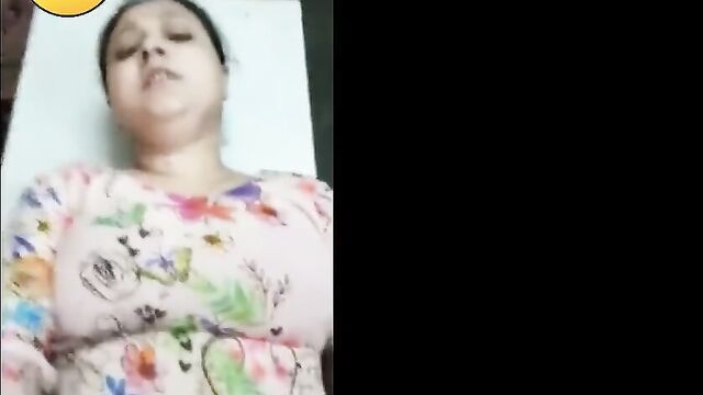 Pakistani Fucking Boy Mobile Recording Aunty