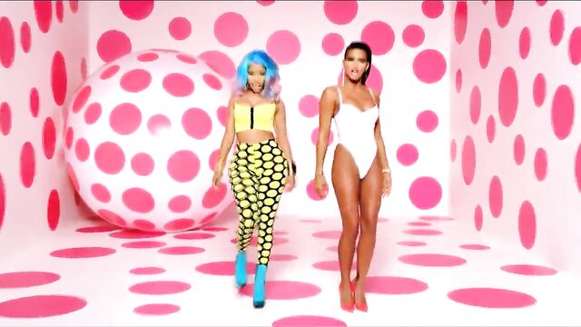 Nicki Minaj: Sexy Compilation