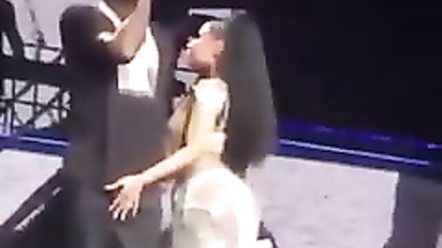 Nicki Minaj Touches Meek Mill's Dick On Stage