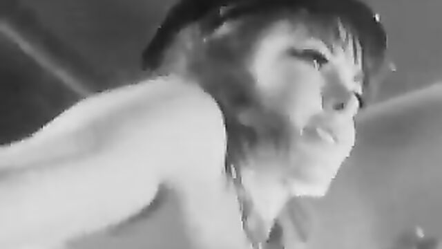 sexy boobs gogo girl topless table dance vintage 1969