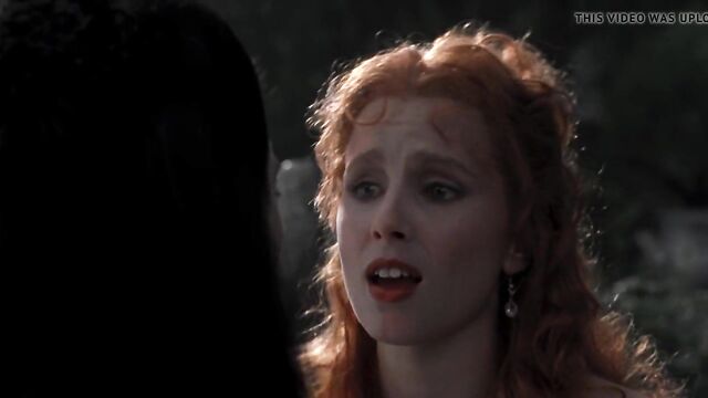 Winona Ryder, Sadie Frost - ''Bram Stoker's Dracula''