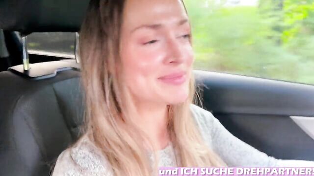 PUBLIC USERDATE FAIL - german Student teen squirt in her Car