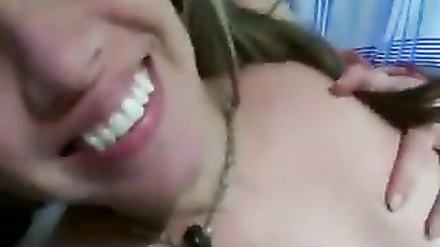 Big facial cum shot during one night stand