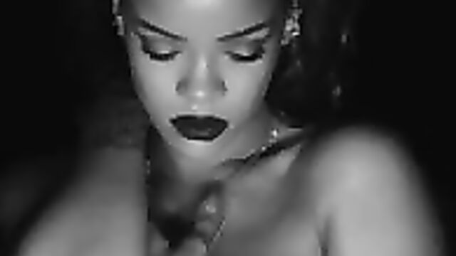 Rihanna - Kiss It Better (Explicit)