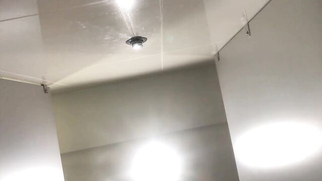 HIDDEN camera in bathroom in the mall