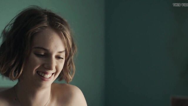 Maya Hawke - ''Human Capital''