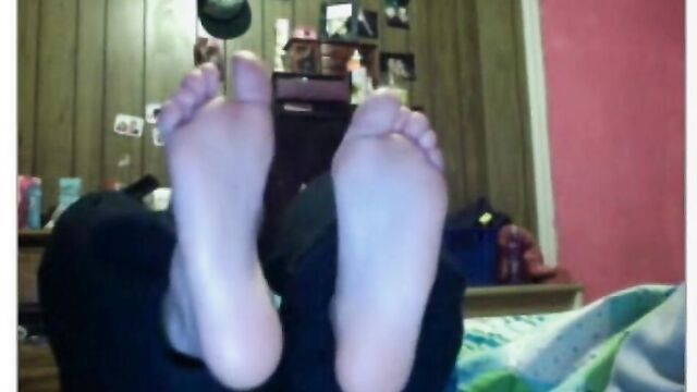 chatroulette girls feet 14