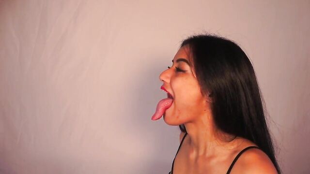 Longest Tongue in Porn