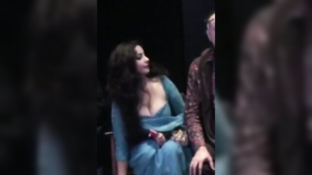 divya dutta showing her big boobs in public