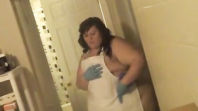 Bbbxxl: your sexy housewife