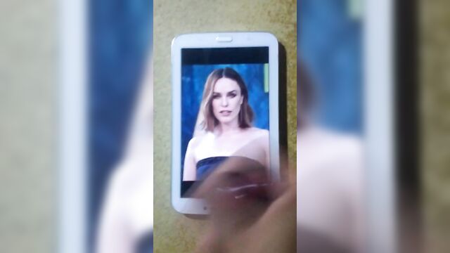 Jessica McNamee cumtribute