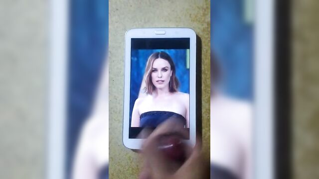 Jessica McNamee cumtribute