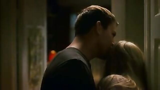 A1NYC Amanda Seyfried in Dear John 02