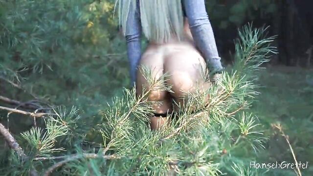 Real Sex in the Forest With a Beautiful Babe with Big Boobs