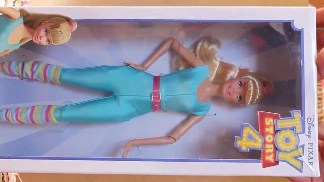 Barbie Toy Story 4 Unboxing- Orinandome en ella