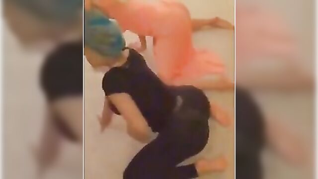 Amber Rose & Blac Chyna TWERKING!!