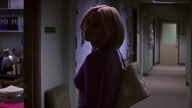 Jenny McCarthy - Scream 3