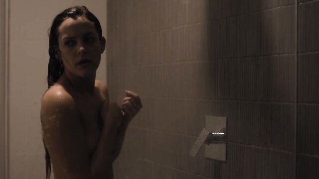 Riley Keough - 'The Girlfriend Experience' s1e05 -2