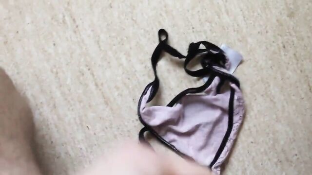 Cum on my gfs Hello Kitty thong