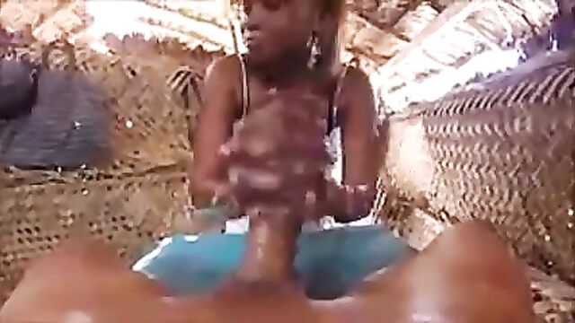 Real Massage on the Beach with Blowjob 2