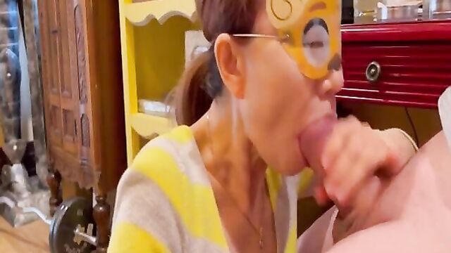 Korean milf gives blowjob with cum in mouth