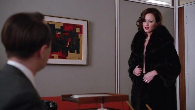 Alexis Bledel - Mad Men s5e09