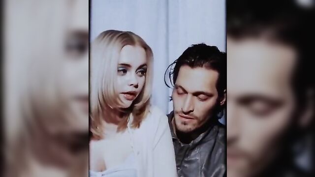 Buffalo '66 - Photobooth scene Christina Ricci