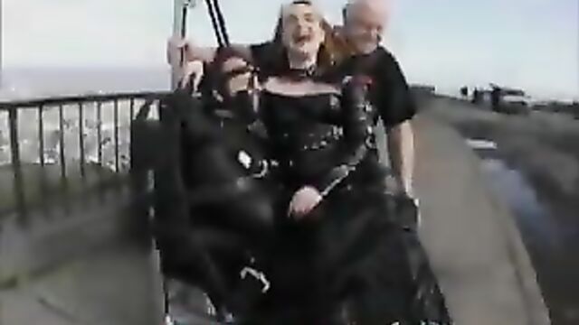 Best Way to See San Francisco Is in BONDAGE Mistress FemDom