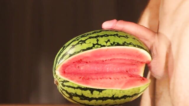 water melon cum - fucking a melon and cumming