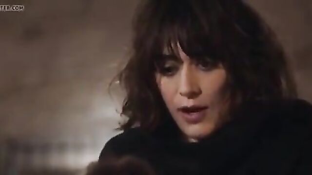 Her Sperm sample - Ill Behaviour S1E2 - Lizzy Caplan