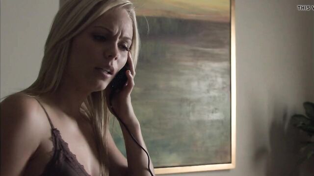 Laura Vandervoort. Amy Sloan - Out of Control