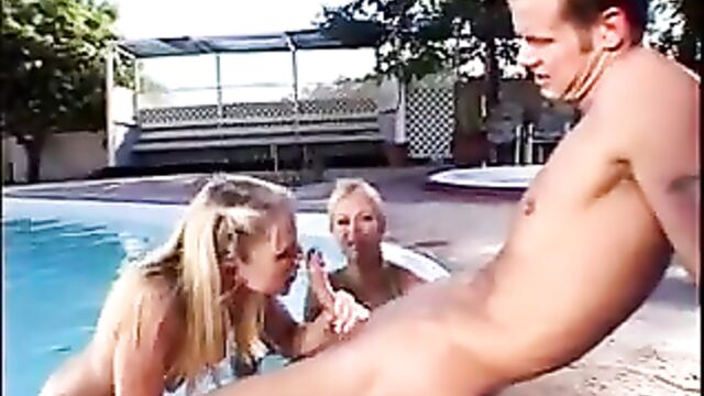 Beautiful LA blondes are like dogs in the buxom bare asses in pool