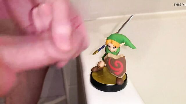 Hotglue: Young Link amiibo