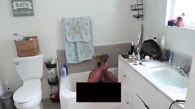 Nikki Baker in the bathtub