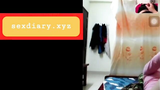 Chat sex app vietnam shows hairy pussy. Chat sex cung mbbg