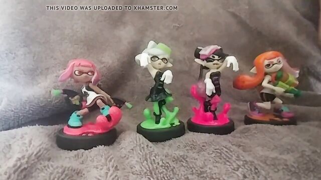 Cumming on 4 Squid Girl Amiibo!