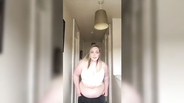 BBW Blossom tight skirt try-on