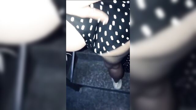 Sexy guzel turk hatun asansorde sikisiyor