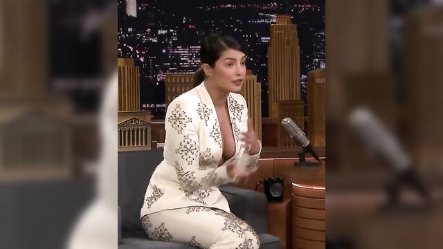 Priyanka Chopra Hot Edit, Full HD - Jimmy Fallon (With Talk)