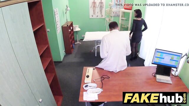 Fake Hospital Czech doctor cums over horny cheating wife