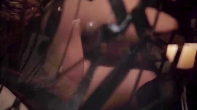 Alyssa Milano Nude Boobs In Poison Ivy 2 Movie