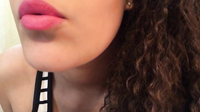 ASMR Hot Lips Kissing JOI - Lipsticks