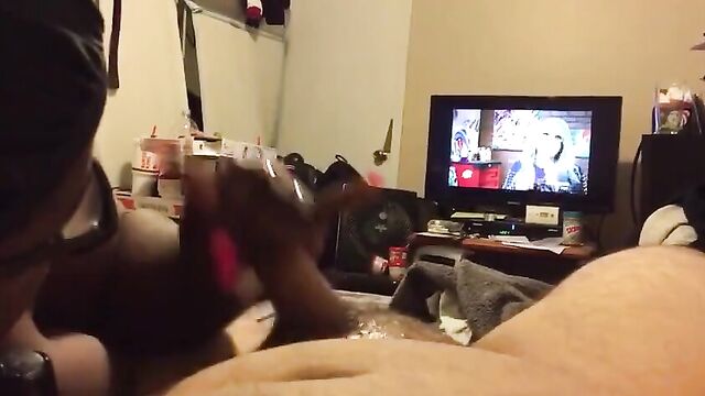 Hot ebony handjobs white hubby in front of tv - huge nut