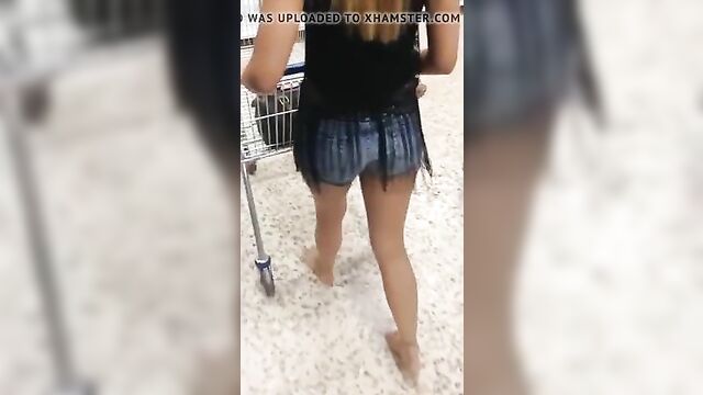 Remove shoes and Barefoot Shopping