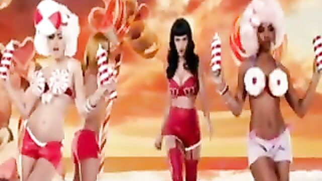 Katy Perry - California Gurls (Super Sexy Edit)