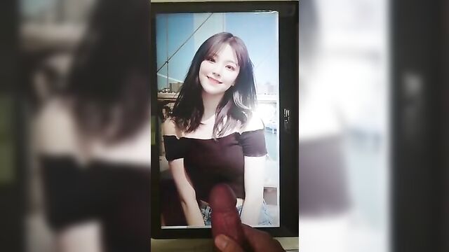 Fromis jiheon cum tribute