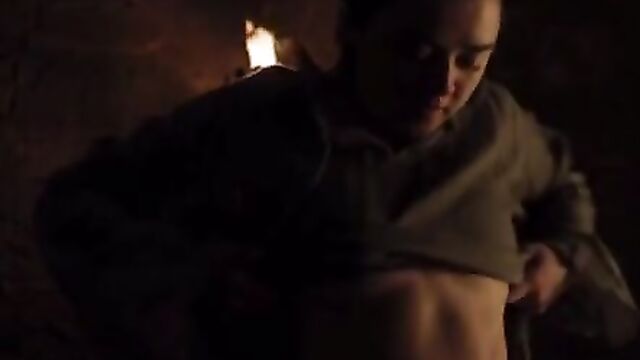 Maisie Williams First GOT sex scene