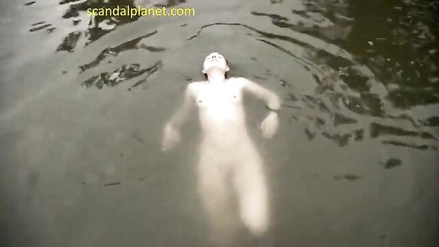 Jennifer Lynn Warren Nude Boobs In Creature Movie