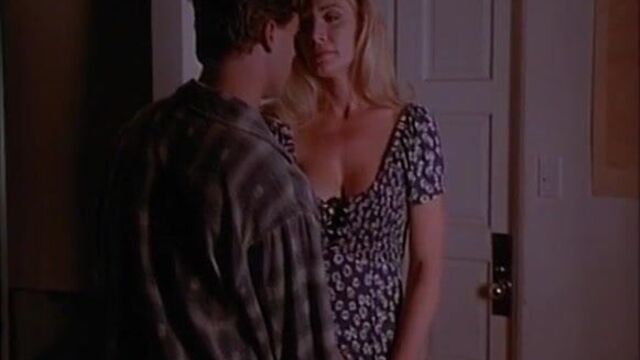 Shannon Tweed & Kim Morgan Greene - Scorned (1993)