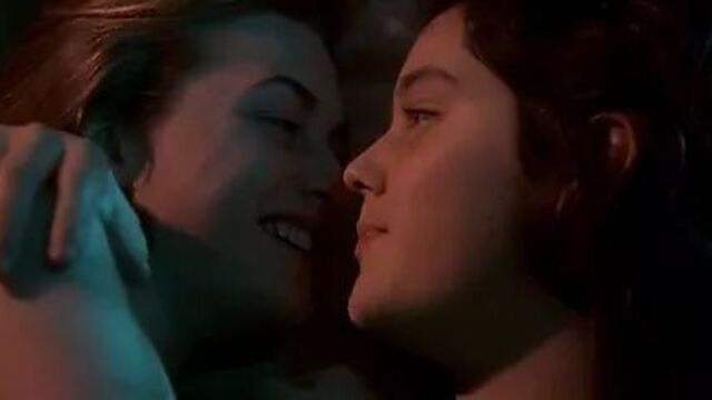 Melanie Lynskey, Kate Winslet - Heavenly Creatures (1994)